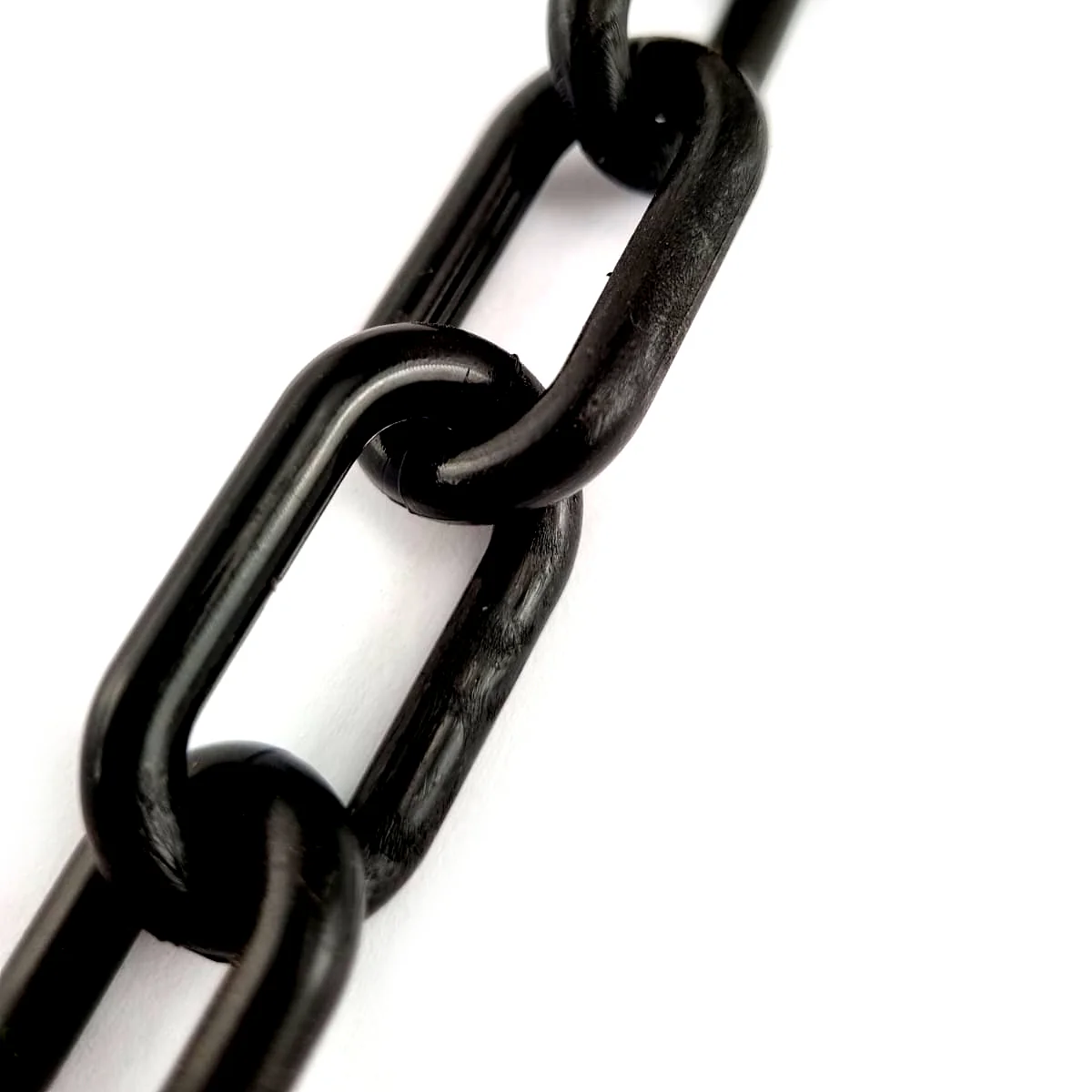 Plastic Chain - Black - 6mm - By The Metre - Image 4